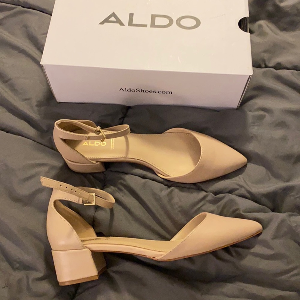COPY - Nude Aldo Heel NWT